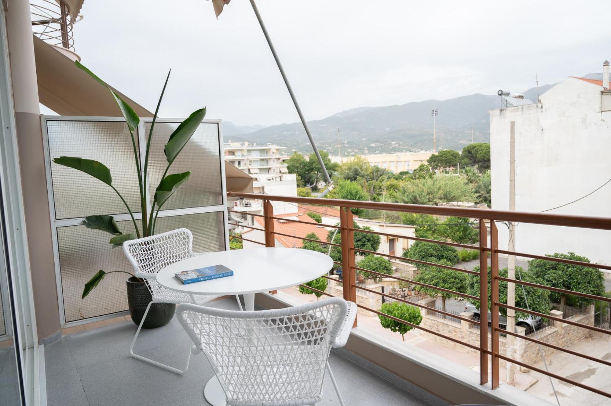 Infinity Blue Next To The Sea Apartment Kalamata Ngoại thất bức ảnh